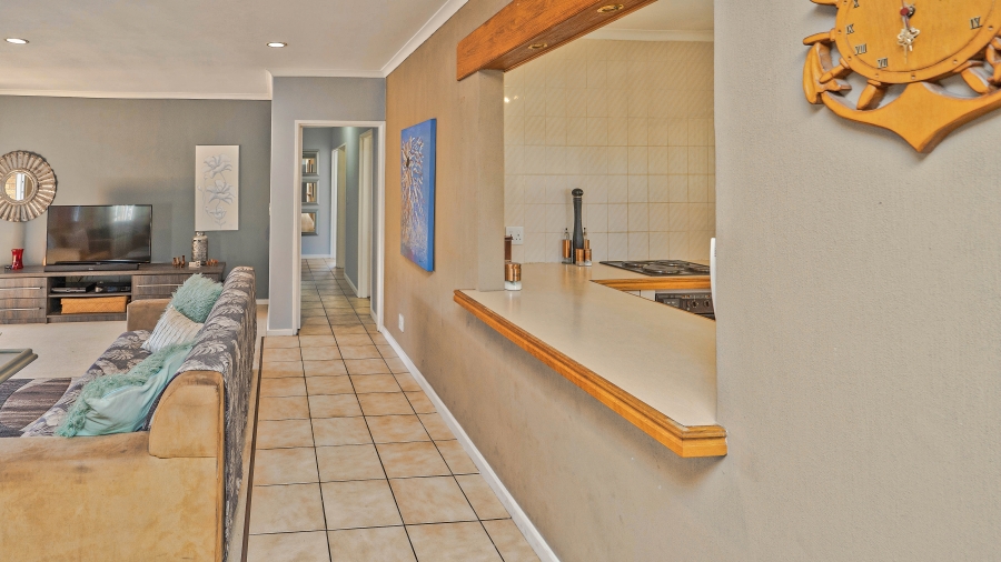 3 Bedroom Property for Sale in Welgelegen 3 Western Cape
